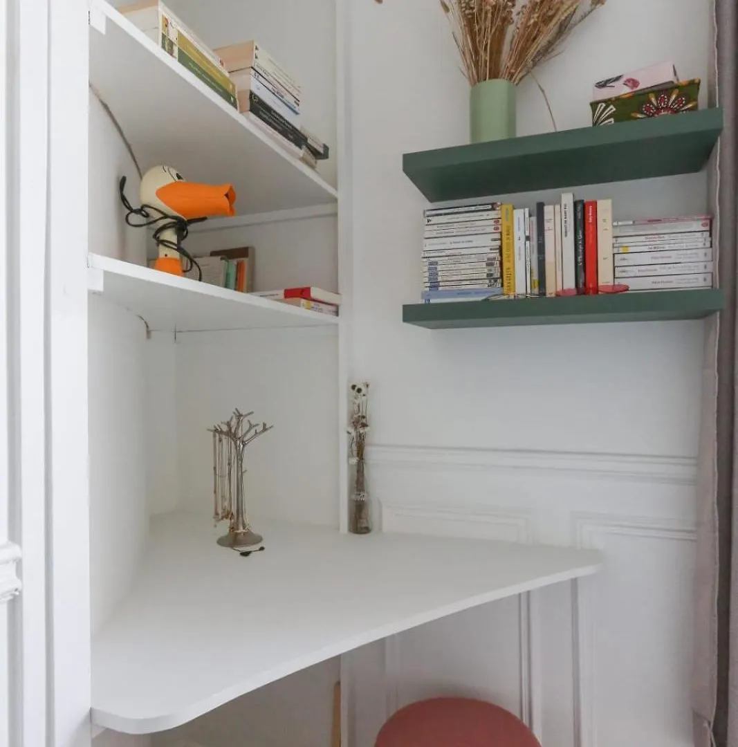 Bright And Charming Accommodation In The 12Th Paris Apartment